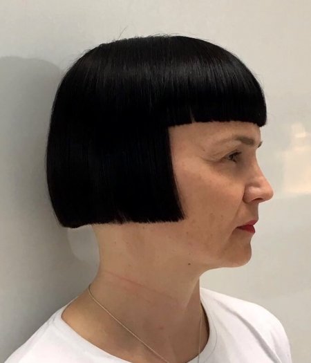 The sharpest bob you can have created by Mark at the klinik salon EC1R 4QE London