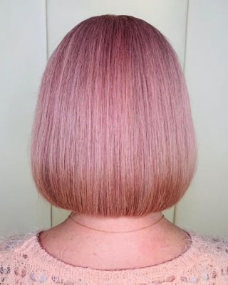 Pink hair called rosegold 